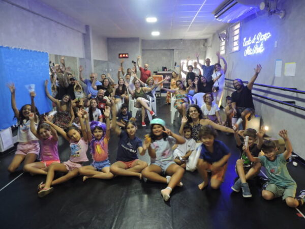 Escola de Dança Meia Ponta